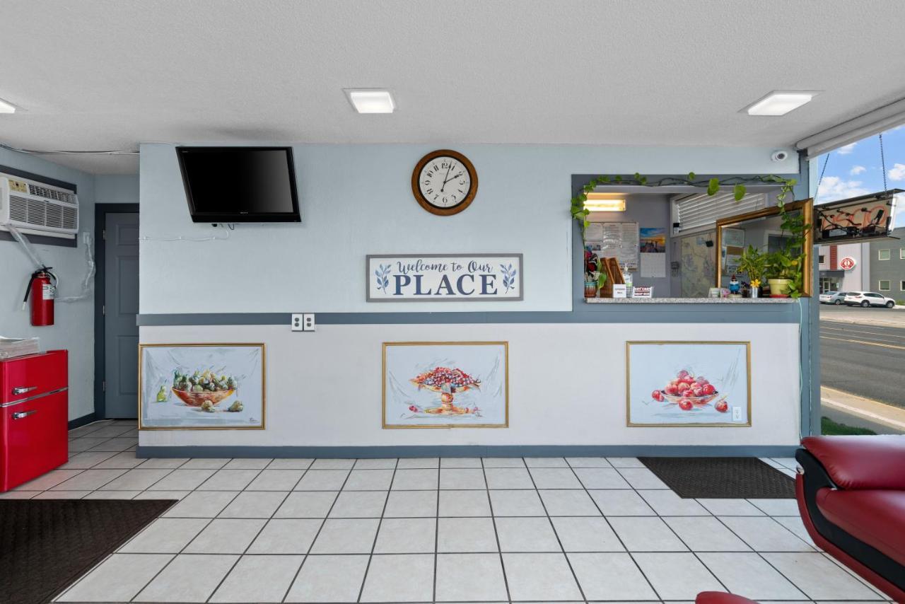 Holiday Lodge ワナッチー エクステリア 写真
