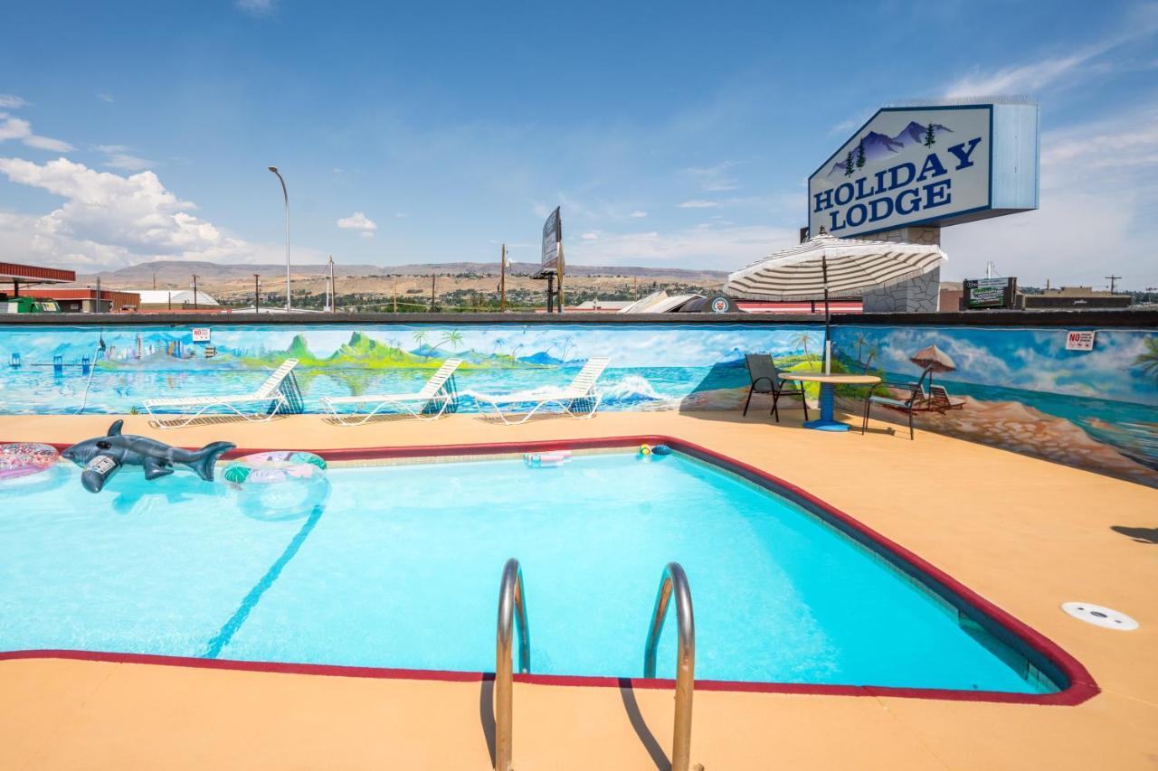 Holiday Lodge ワナッチー エクステリア 写真